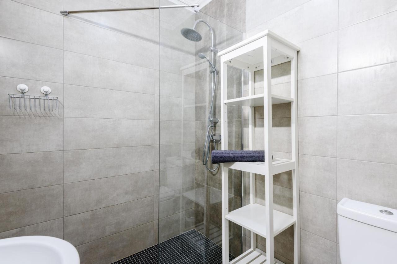 Amazing apartment in Albufeira Bagian luar foto