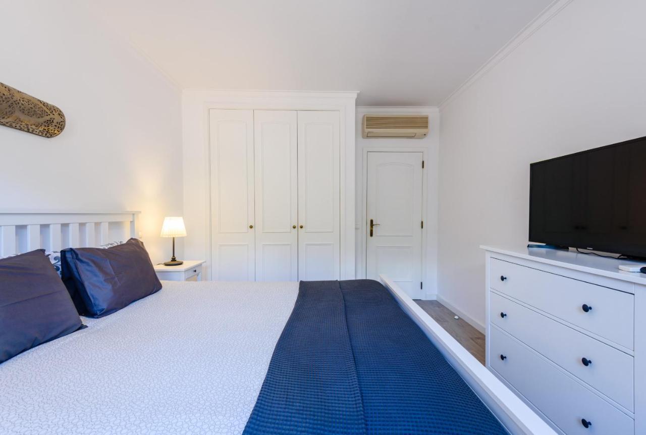 Amazing apartment in Albufeira Bagian luar foto
